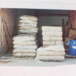 On-site supply of raw substrate bran